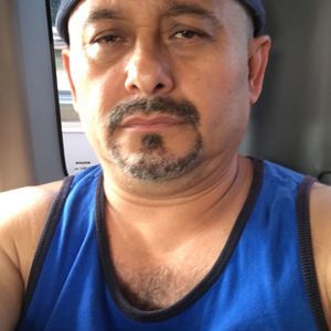 Meet your Posher, Santos